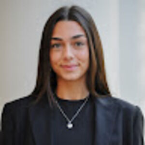Meet your Posher, Lauren